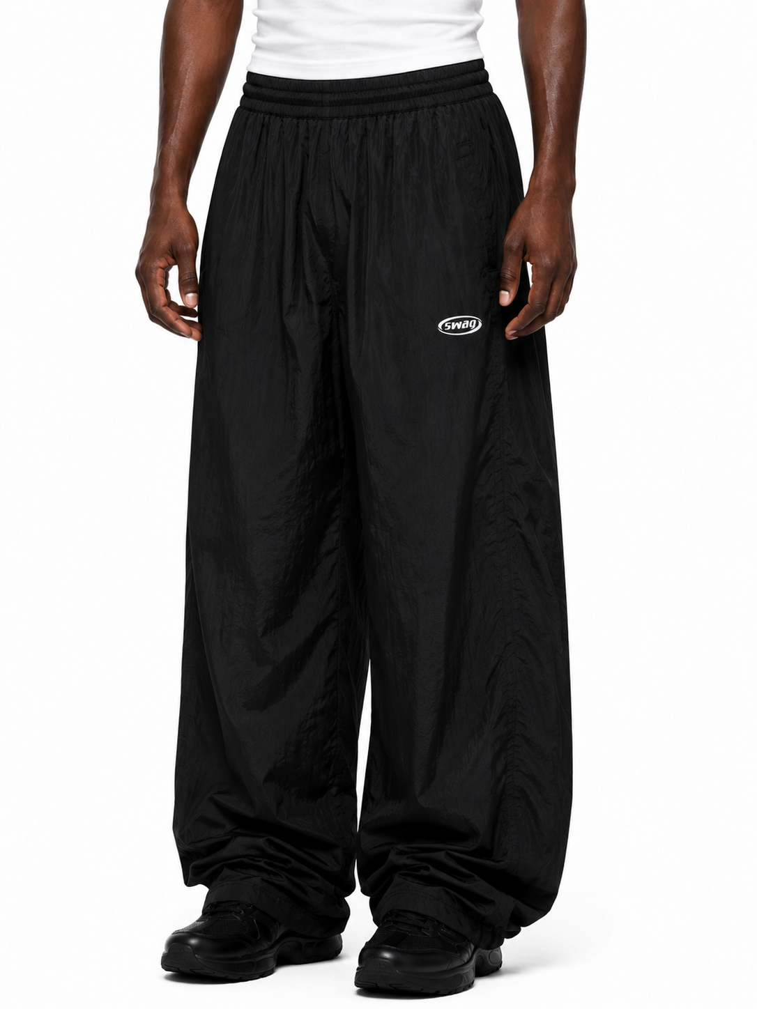 Regular track pants (BALCK)