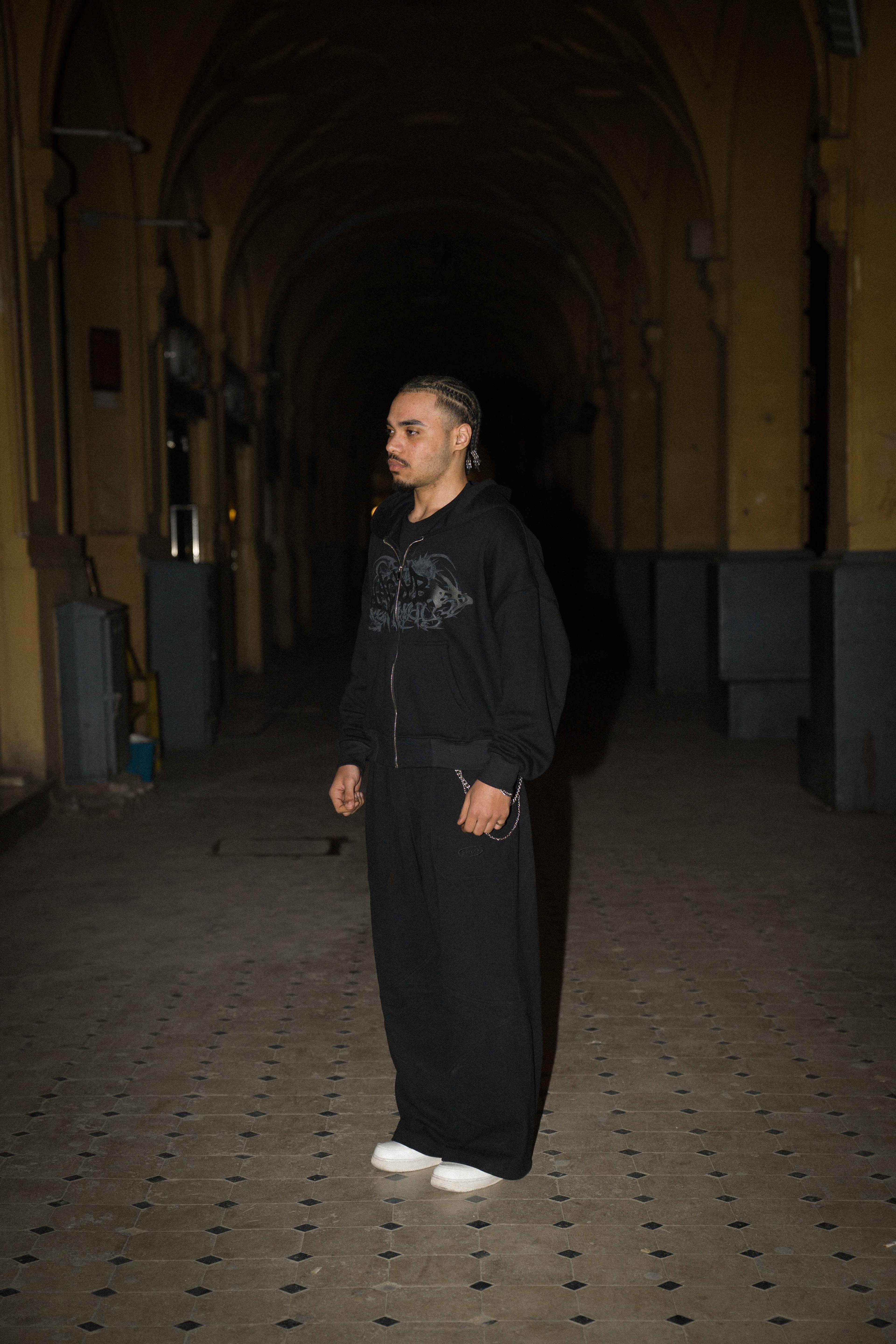 SWAGYBOI ''zip up'' CROPPED FIT